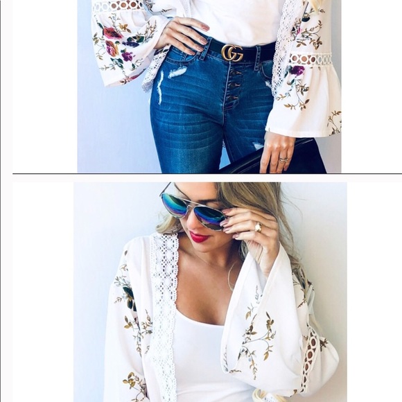 White Floral Long Sleeve Kimono Size OS - Picture 2 of 7